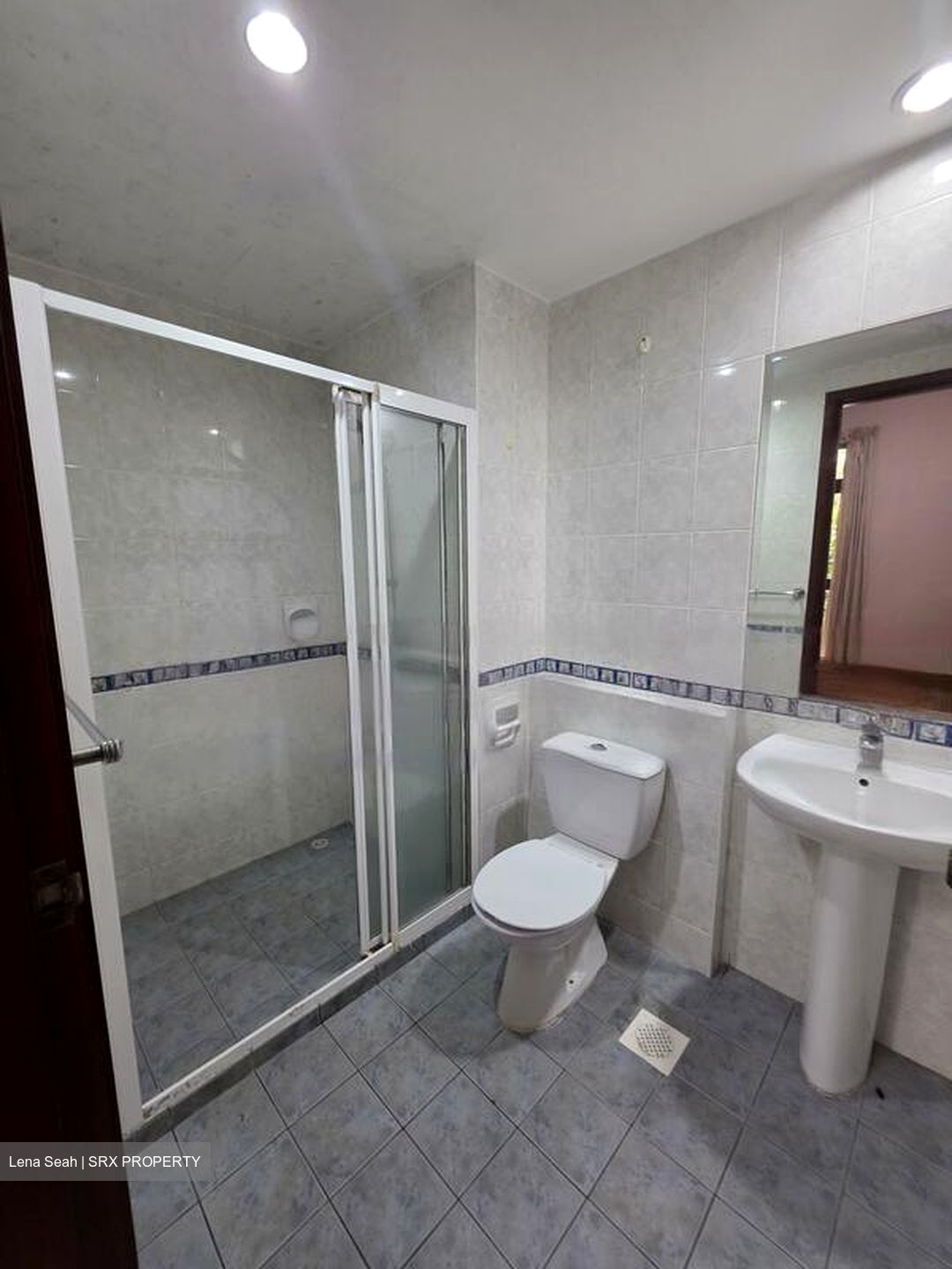 Seletaris (D27), Condominium #469677221